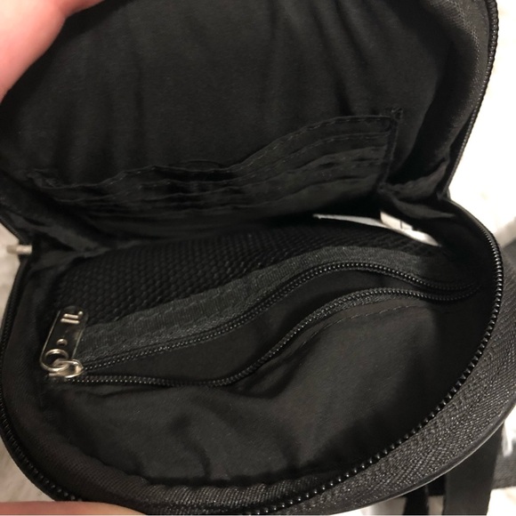 FILA X Fleamadonna UO Exclusive Mini Crossbody Bag - Picture 5 of 6